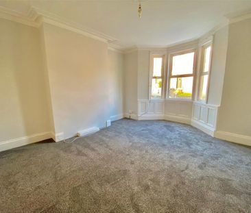 Windsor Avenue, Bensham, Gateshead - Photo 4