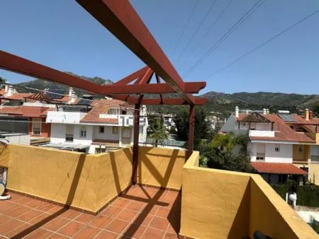 Alquiler de chalet adosado en Valdeolletas-Las Cancelas-Xarblanca - Photo 2