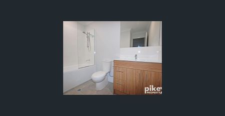 Townhouse - Open Plan Living - Photo 5