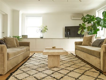 Europa House, Maida Vale - Photo 2