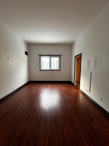 For Lease - 31 Railway Avenue, Stratford, Ontario - Photo 3