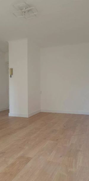 Appartement 1 pièce avec cuisine indépendante - Photo 1