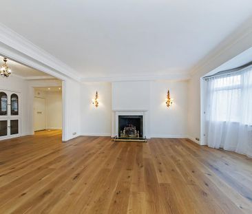 4 bedroom flat to rent - Photo 4