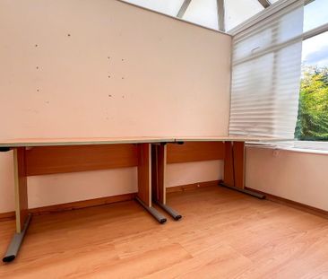 4 bedroom semi-detached house to rent - Photo 4