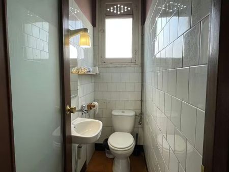 Via Laietana, Barcelona, Catalonia 08003 - Photo 4