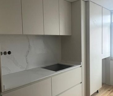 Apartamento T2 para arrendamento sem móveis em condomínio com pisci... - Photo 4