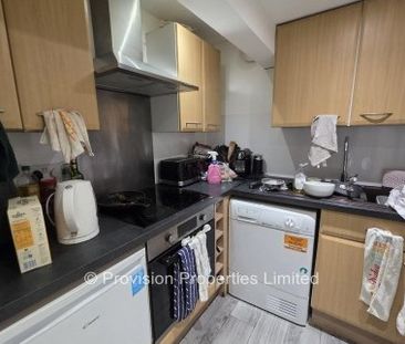 8 Bedroom Kensington Terrace - Photo 6
