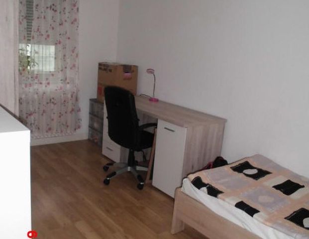 Hübsche Dreizimmerwohnung im Zentrum - Foto 1