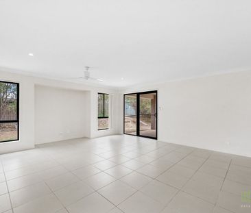 ELEVATED LIVING IN EMMADALE! - Photo 2