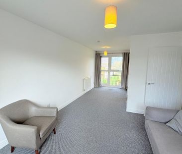 2 bedroom flat to rent - Photo 6