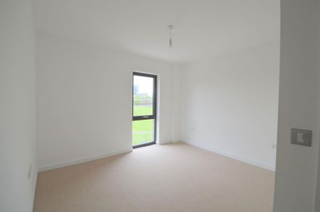 3 bedroom apartment to rent - Photo 3