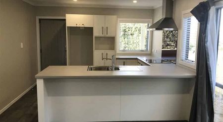 A great modern townhouse up for rent - Photo 2