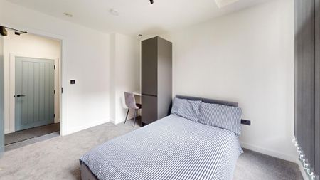 3 bedroom terraced house to rent - Photo 3