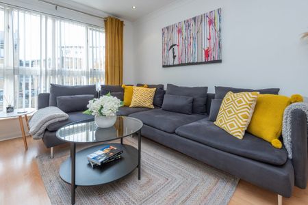 2 Bed Terraced House, Hampstead Walk, E3 - Photo 5