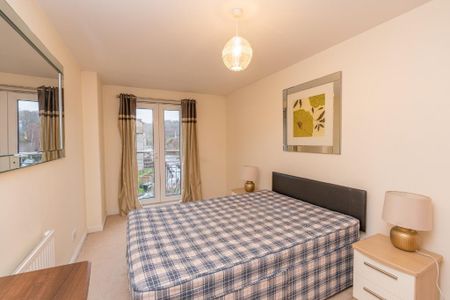 2 bedroom flat to rent - Photo 5
