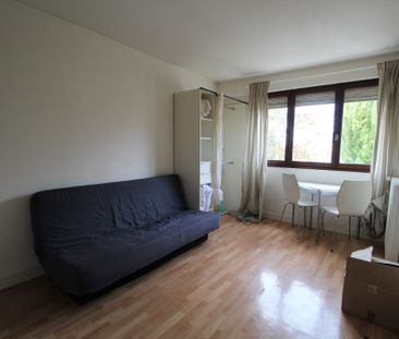 STUDIO MEUBLE – 18 m² – CLAMART-GALVENTS - Photo 1