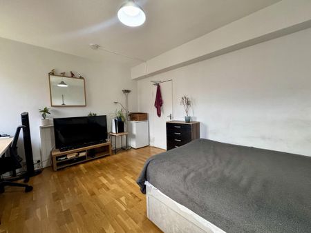 5 bedroom flat to rent - Photo 2