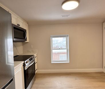 For Lease - 5731 Stanley Avenue Unit# C2, Niagara Falls, Ontario - Photo 3