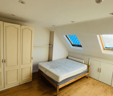 House share to rent - Photo 2