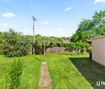 10 Kissane Crescent, Evatt ACT 2617 - House For Rent | Domain - Photo 5