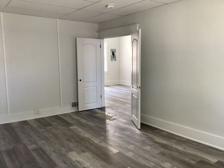 For Lease - 90 Kent St Street Unit# 3, Haldimand, Ontario - Photo 2