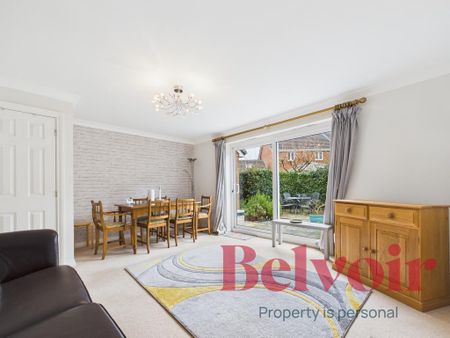 3 bedroom detached house to rent - Photo 3