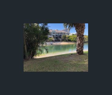 Ultimate Waterfront Living in Broadbeach Waters - Photo 6