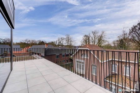 ENERGIEZUINIG NIEUWBOUWAPPARTEMENT MET 3 SLAAPKAMERS IN HET CENTRUM VAN BILZEN - Photo 2