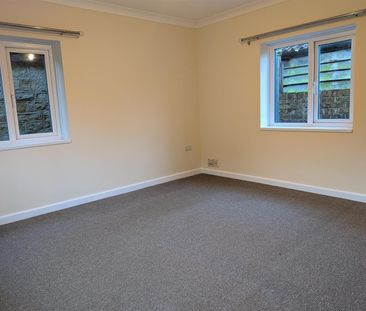 Castlegate, East Ayton, Scarborough - Photo 4