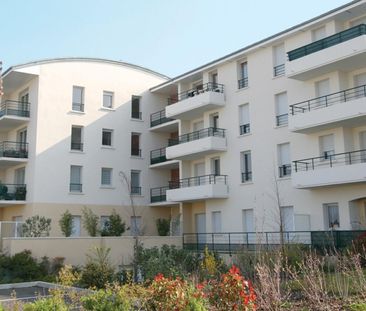 location Appartement T3 DE 65.63m² À LA RICHE - Photo 5