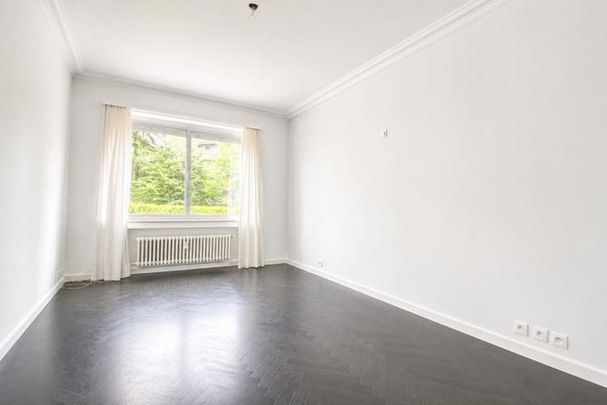 Appartement te huur - Photo 1