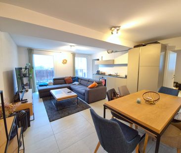 Bel appartement de 3 pièces avec grande terrasse et vue sur le lac ... - Photo 1