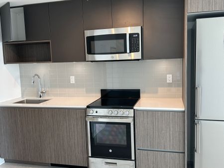 For Lease - 801 The Queensway N/A Unit# 612, Toronto, Ontario - Photo 4