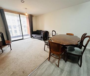 2 bedroom apartment to rent - Photo 6