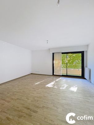 PAU- T3 de 73m2 avec grand balcon vue jardin et place de parking - Photo 1