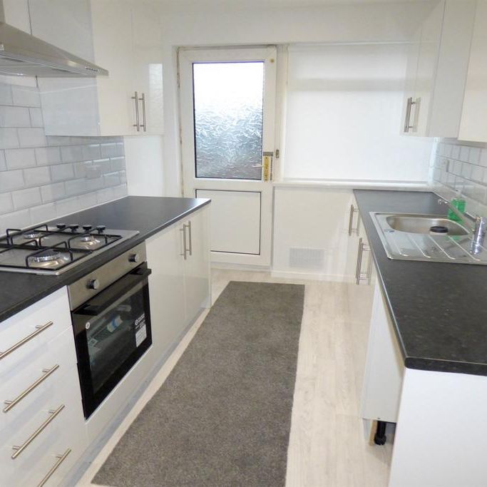 2 bedroom bungalow to rent - Photo 1