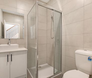 3 Mullavey Place, Werribee VIC 3030 - Townhouse For Rent | Domain - Photo 3