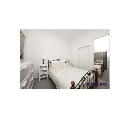 8/9 Linkage Avenue, Cockburn Central, WA 6164 - Photo 2