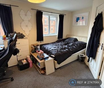 2 bedroom flat to rent - Photo 2