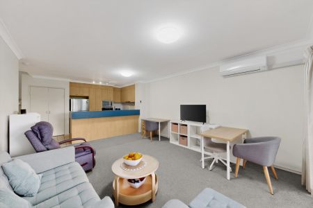 Furnished 2B2B Apartment at heart of Toowong - Photo 4