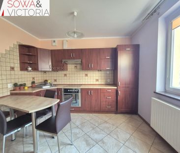 Duża kawalerka w pobliżu szkoły podstawowej nr 2. - Zdjęcie 4