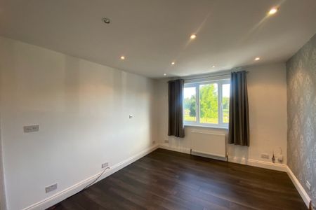 London Road - Photo 5