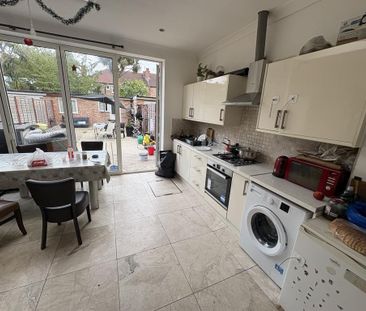 House share to rent - Photo 4