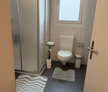 Gemütliche 2.5-Zimmer-Wohnung mit Balkon in Brünisried - Photo 5