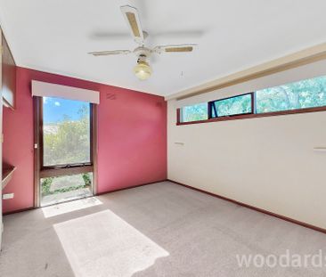 For Rent – Gorgeous 3-Bedroom Double-Story Home in a Tranquil Garde... - Photo 6