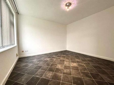 Conygre Grove, Filton, Bristol, BS34 - Photo 4