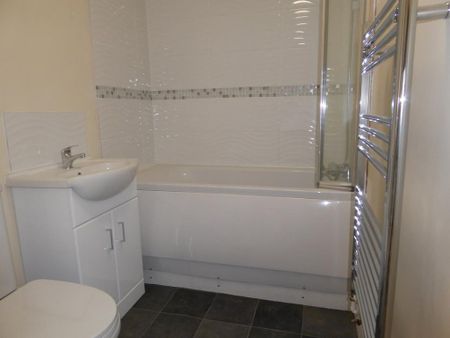 2 bedroom detached bungalow to rent - Photo 5