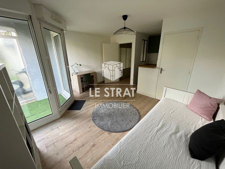 Location Appartement 1 pièce 22m² - Photo 4