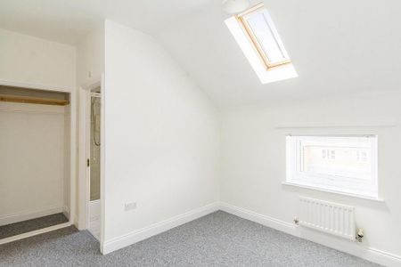4 bedroom townhouse to rent - Photo 4