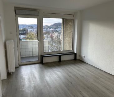 Renovated 2 rooms with balcony and elevator - Photo 1